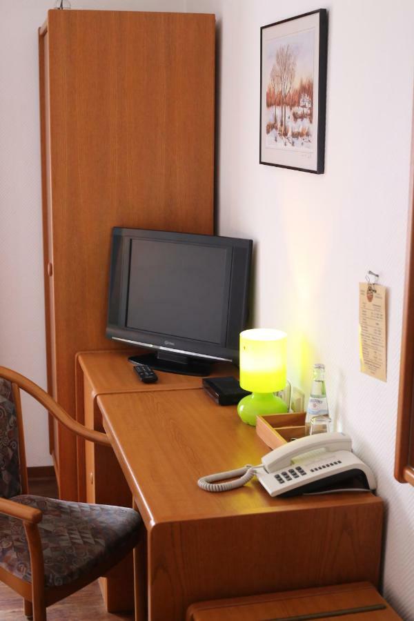 Hotel Restaurant Buergerstube Ulmen Dış mekan fotoğraf
